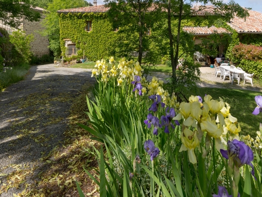 Chambres d'hôtes de charme , Domaine de l'Abéale, alboussiere 07440