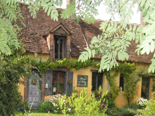 Chambres d'hôtes de charme , Les Deux Saint-Jean, melleroy 45220