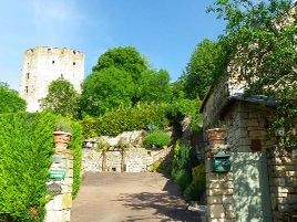 Chambres d'hôtes de charme , Le Cottage du Château, chaudenay le chateau 21360