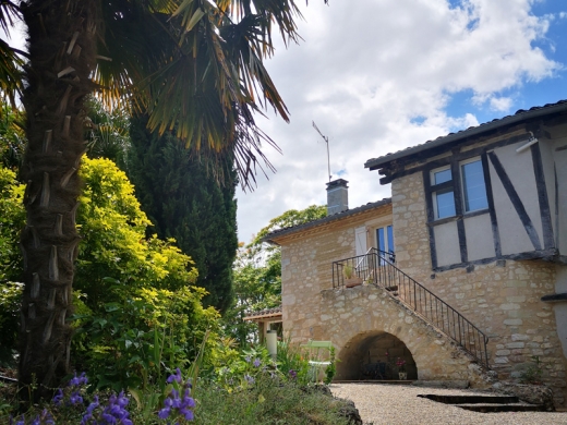 Chambres d'hôtes de charme , Castel Mazars, castelnau de montmiral 81140